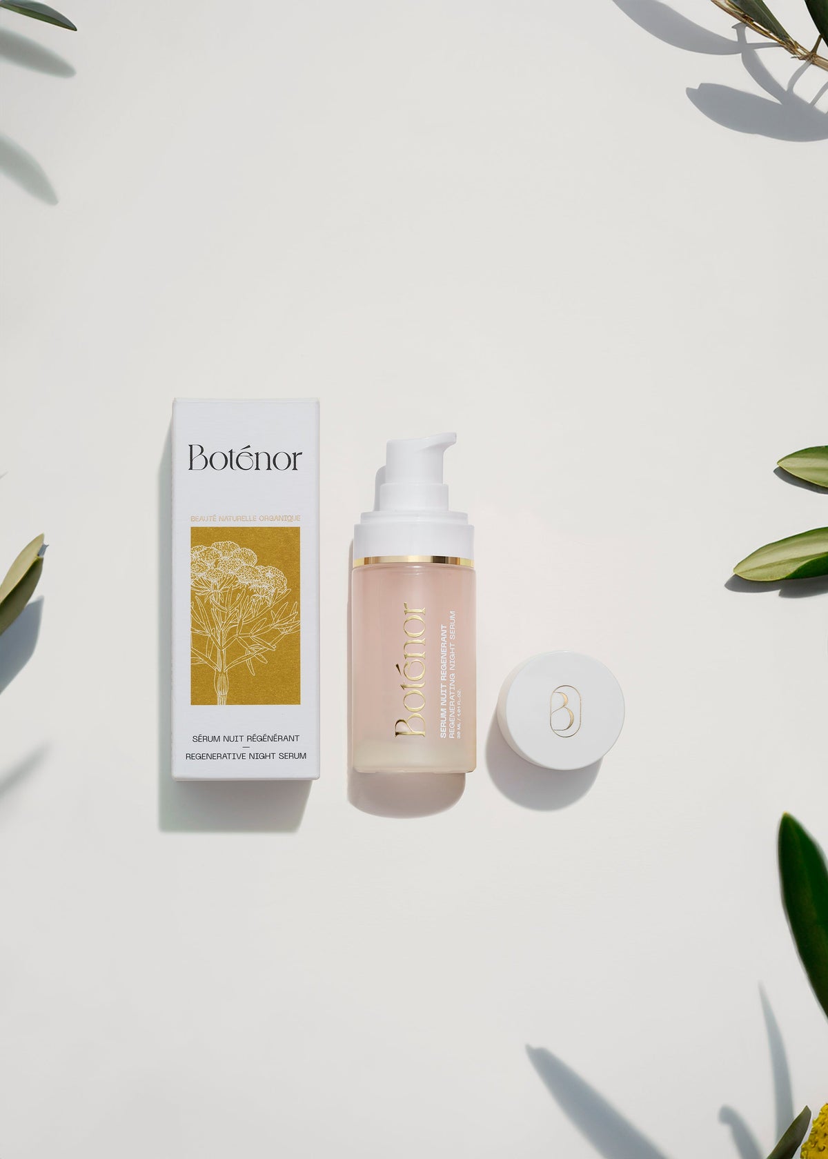 Flacon et étui du Sérum Nuit Régénérant Boténor, soin visage bio de 30 ml